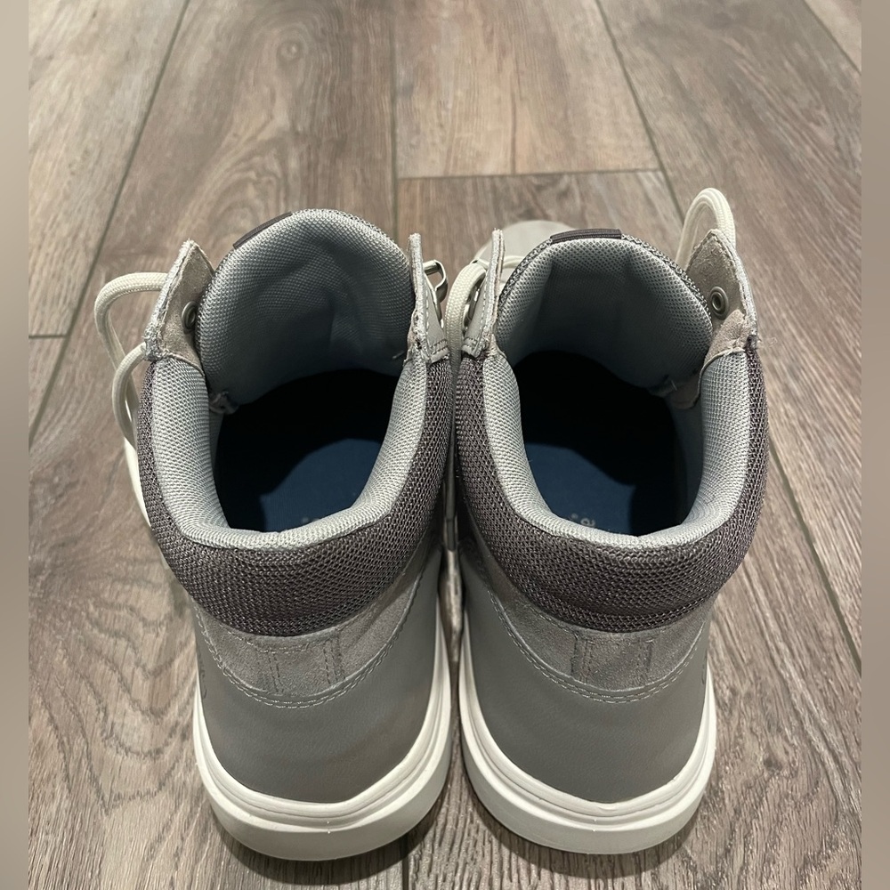 Timberland Men's Light Gray High-Top Sneakers - Picture 4 of 6